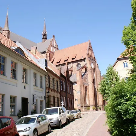 Appartement Stadt Im Gaestehaus Alter Holzhafen - Abc4 *
