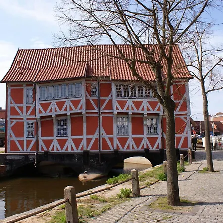 Stadt Im Gaestehaus Alter Holzhafen - Abc4 Wißmar